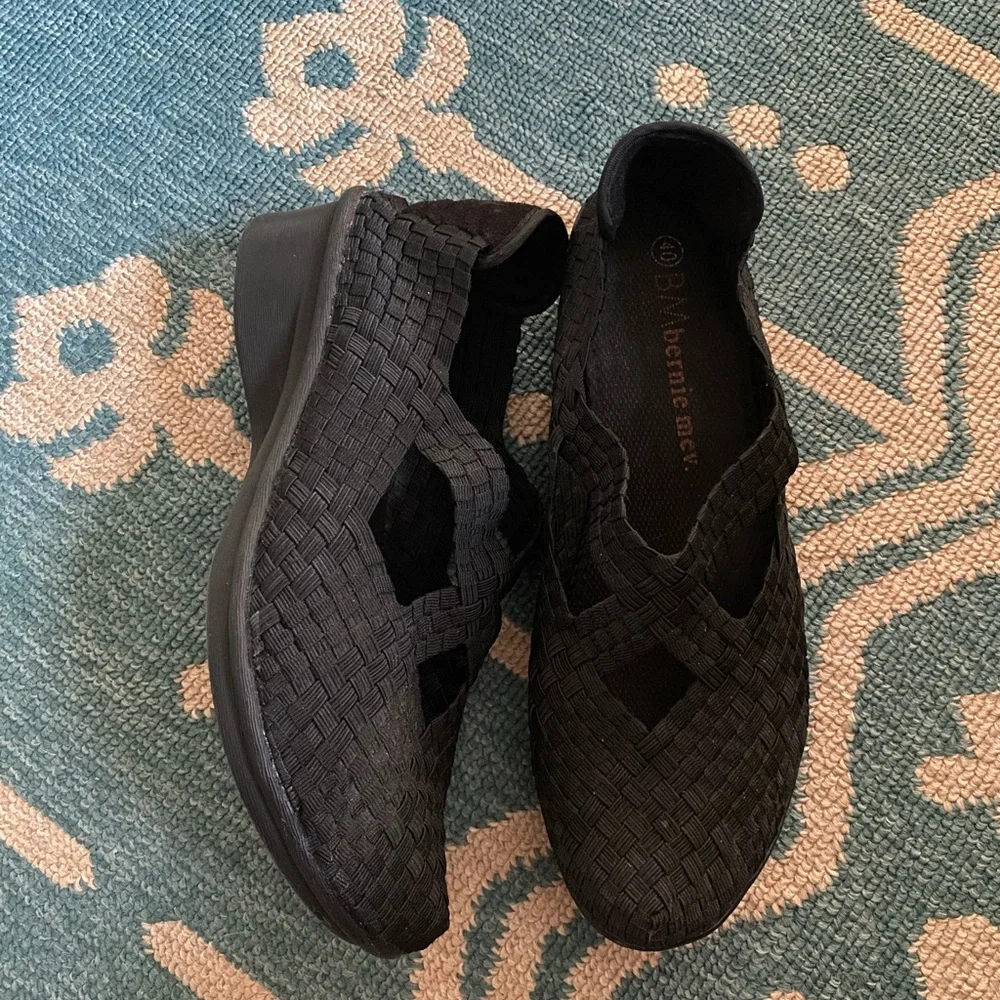 Bernie Mev Black Woven Slip-Ons - Picture 2 of 3
